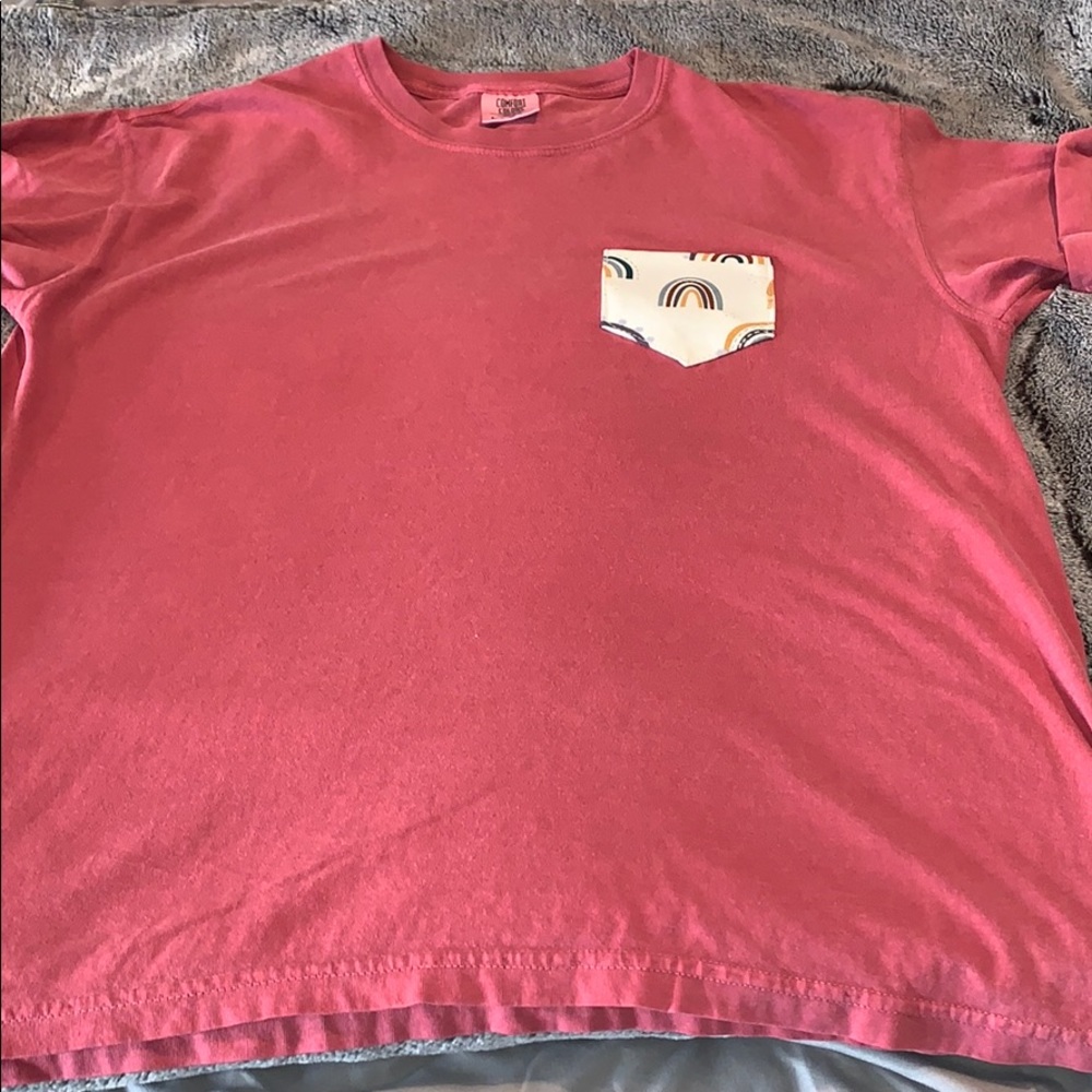 Rainbow pocket t shirt - Picture 4 of 9